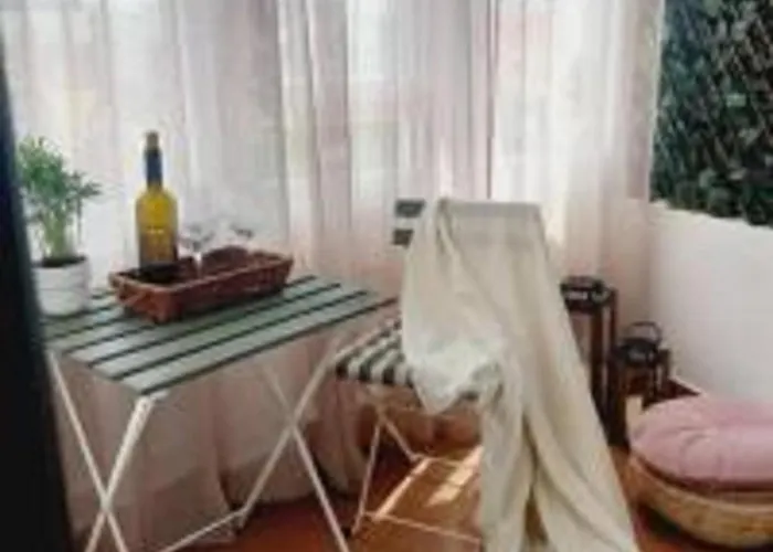 Cozy In The Center Of Daire