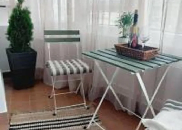 Cozy In The Center Of Apartman